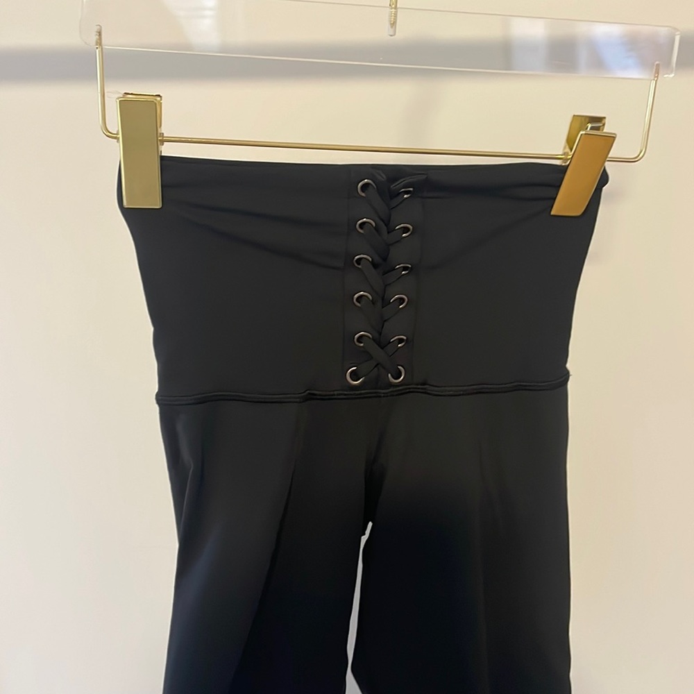 STRUT THIS X WE WORE WHAT LEGGING COLLAB SIZE XS WITH TIE DETAIL